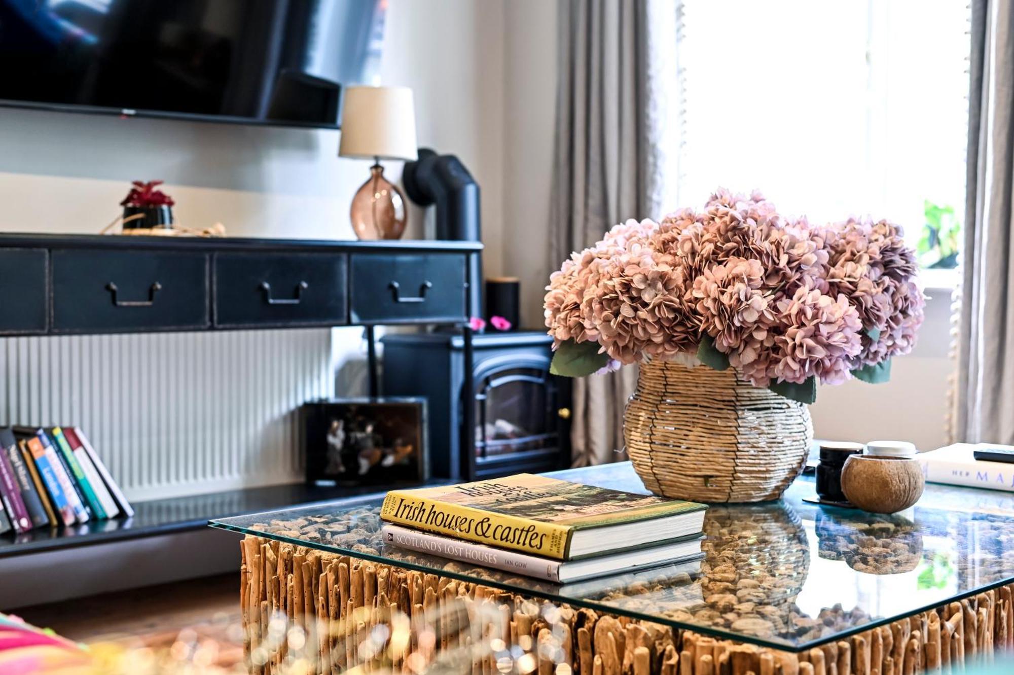 런던 Magnificent 2 Bed Hyde Park Mews House 아파트 외부 사진